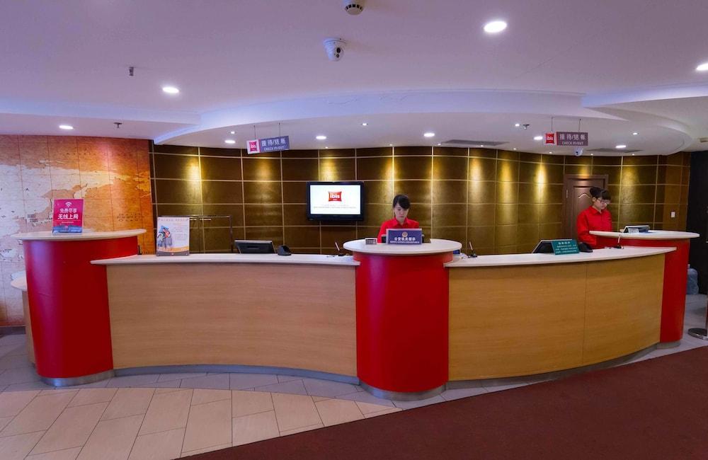 Hotel Ibis Shenyang Taiyuan Street Exterior foto