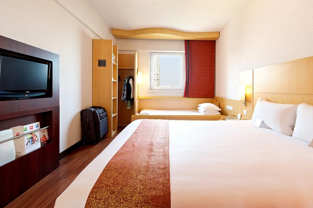 Hotel Ibis Shenyang Taiyuan Street Exterior foto